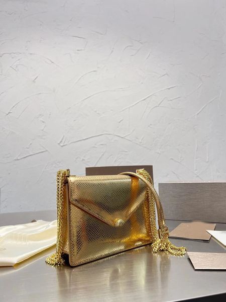 fashion luxury handbag crossbody bags genuine leather handle tote bag snake diamond buckle chain shoulder strap flap evening clutch handbags
fashion luxury handbag crossbody bags genuine leather handle tote bag snake diamond buckle chain shoulder strap flap evening clutch handbags