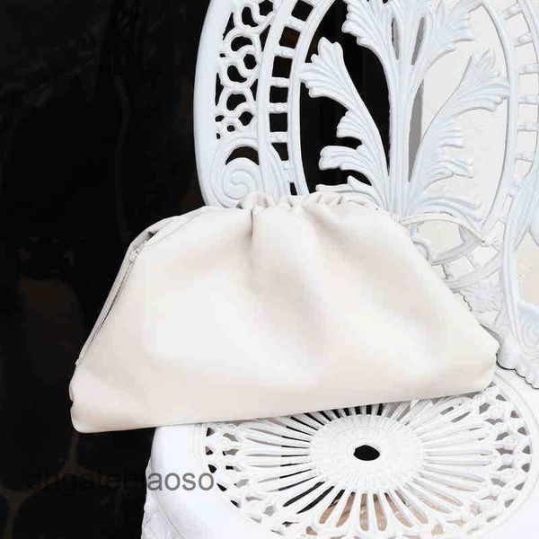 shoulder bag venetas designer single bags cloud bottegass pouch color women's fold clip messenger solid uy93 bluy
shoulder bag venetas designer single bags cloud bottegass pouch color women's fold clip messenger solid uy93 bluy