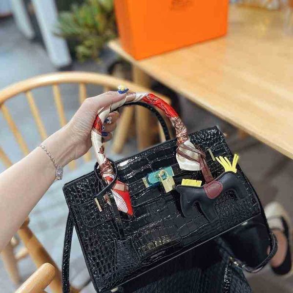 messenger designers bags shoulder one crocodile leather women's platinum factory outlet versatile luxurys hand kl purses ladies handbag
messenger designers bags shoulder one crocodile leather women's platinum factory outlet versatile luxurys hand kl purses ladies handbag