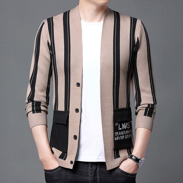 men's sweaters highquality men's fleece thickened sweater elegant highend fashion business simple casual loose knitted sweater car, White;black
men's sweaters highquality men's fleece thickened sweater elegant highend fashion business simple casual loose knitted sweater car, White;black