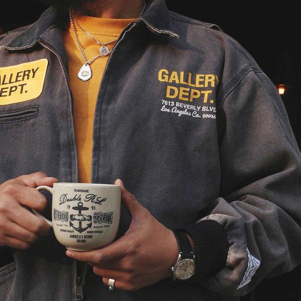 jackets fashion galleryes dept embroidery printing american brand washing used work clothes jeans jacket, Black;brown
jackets fashion galleryes dept embroidery printing american brand washing used work clothes jeans jacket, Black;brown