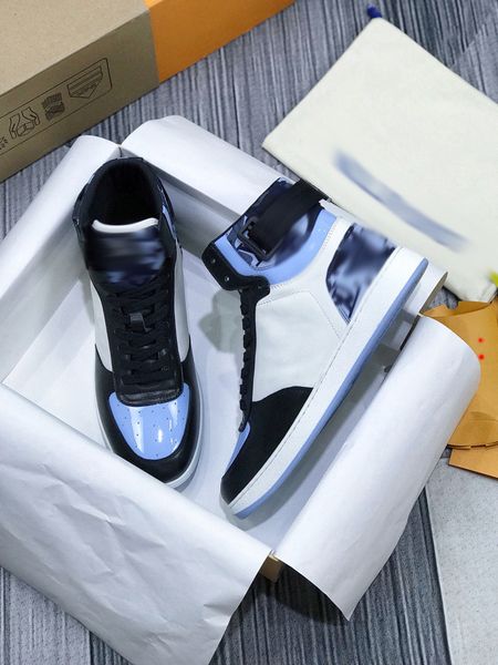 designer men ankle boot luxury brand platform letter printing martin boots genuine man leather winter booties shoes with box size 39-45 -k09, Black
designer men ankle boot luxury brand platform letter printing martin boots genuine man leather winter booties shoes with box size 39-45 -k09, Black