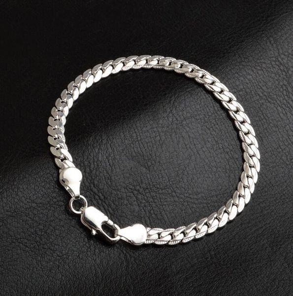 Fashion 925 Sterling Silver Link Chain Bracelets Beaded Bangle Luxury Brand Designer Womens Men Wristband Cuff Jewelry Wedding Lovers Gift Wholesale
Fashion 925 Sterling Silver Link Chain Bracelets Beaded Bangle Luxury Brand Designer Womens Men Wristband Cuff Jewelry Wedding Lovers Gift Wholesale