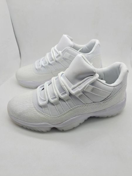 with box 11 low frost white basketball shoes men women white pure platinum 11s sneaker
with box 11 low frost white basketball shoes men women white pure platinum 11s sneaker