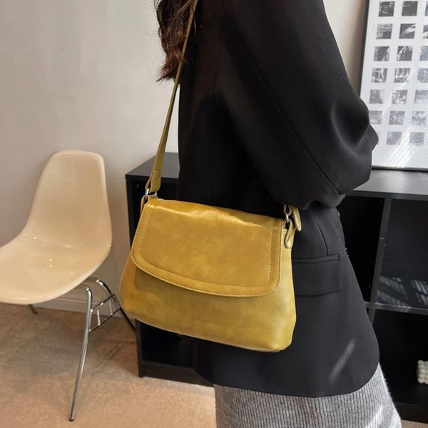 shoulder bags trend fashionable message female pu leather women casual high capacity tote crossbody soft zipper multifunction handbag
shoulder bags trend fashionable message female pu leather women casual high capacity tote crossbody soft zipper multifunction handbag