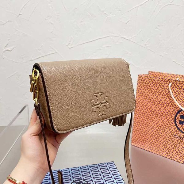 handbags t0ryburchs designer small square bag female 2022 litchi grain cowhide one britten tassel flip tofu bag shoulder crossbody bag
handbags t0ryburchs designer small square bag female 2022 litchi grain cowhide one britten tassel flip tofu bag shoulder crossbody bag