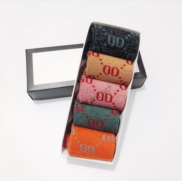 2022 designer socks luxury mens womens cotton sock classic with letter comfortable fashion flash movement stocking 5 pairs, Black;white
2022 designer socks luxury mens womens cotton sock classic with letter comfortable fashion flash movement stocking 5 pairs, Black;white