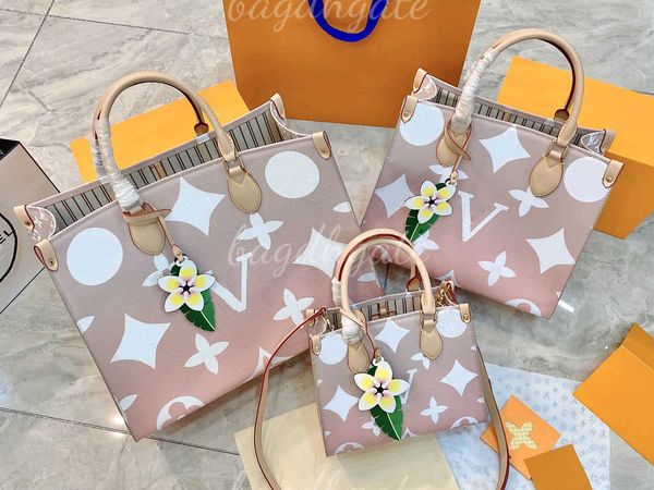 lvity designer luxury bag fashion tote on the go alphanumeric pool print gradient ocean beach shopping men and women collision color
lvity designer luxury bag fashion tote on the go alphanumeric pool print gradient ocean beach shopping men and women collision color