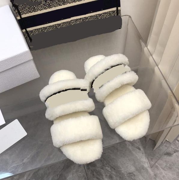2022 designer fuzzy slippers women's luxury chez moi plush wool printing versatile casual flat ladies warm soft fur fluffy slippers 35-, Black
2022 designer fuzzy slippers women's luxury chez moi plush wool printing versatile casual flat ladies warm soft fur fluffy slippers 35-, Black
