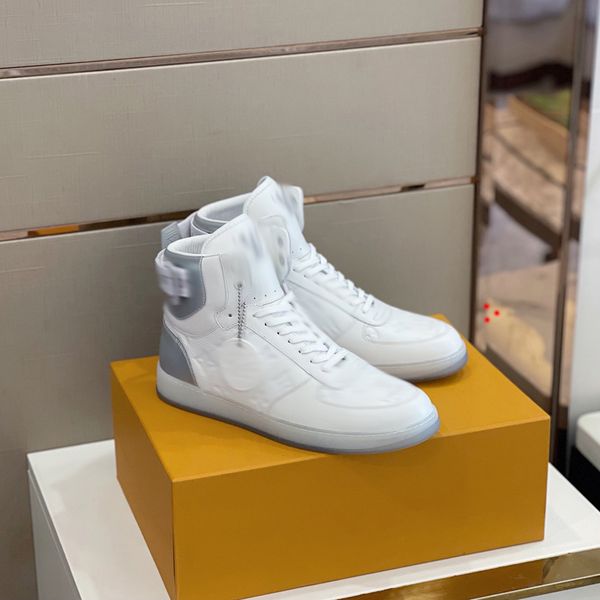 2023 designer men ankle boots man wonderland ranger beaubourg mens calfskin martin booties fashion boot luxurys discovery flat bottom warm -, Black
2023 designer men ankle boots man wonderland ranger beaubourg mens calfskin martin booties fashion boot luxurys discovery flat bottom warm -, Black