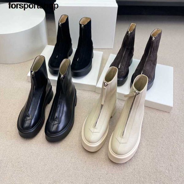 wen's the row women designers rois boots women's front zipper chelsea thick soled platform leather short boots size 34-40, Black
wen's the row women designers rois boots women's front zipper chelsea thick soled platform leather short boots size 34-40, Black