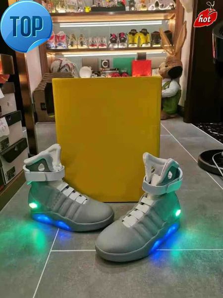 2022 authentic mag back to the future marty mcfly led mens lighting sneakers with box men winter ankle shoes, Black
2022 authentic mag back to the future marty mcfly led mens lighting sneakers with box men winter ankle shoes, Black