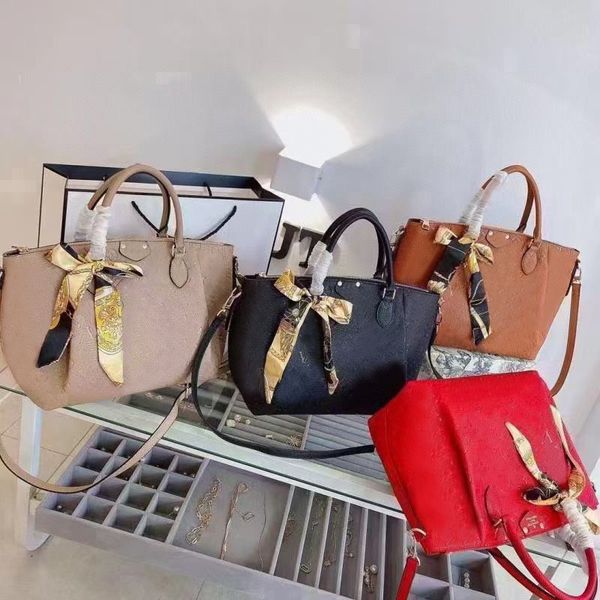 5a designer handbag luxury bag italy v brand shoulder bags women purse crossbody bags derma cosmetic tote messager wallet by brand w211 03
5a designer handbag luxury bag italy v brand shoulder bags women purse crossbody bags derma cosmetic tote messager wallet by brand w211 03
