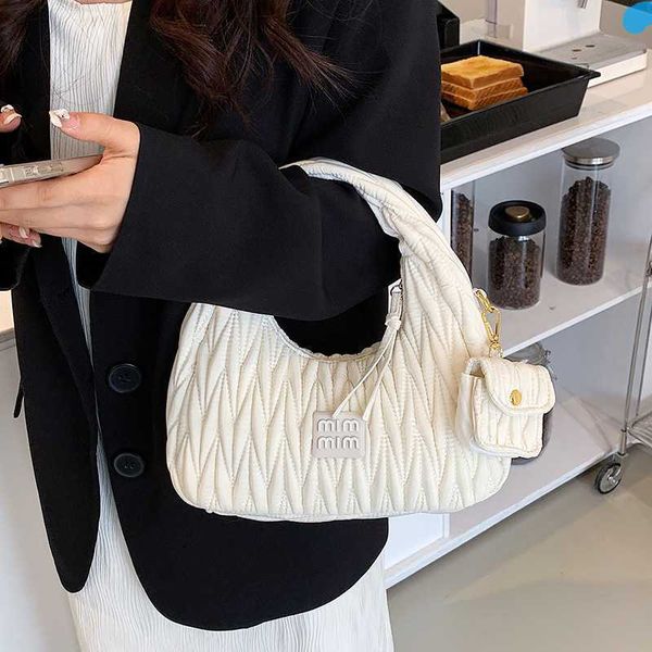 shoulder bags designer fashion mm handbags wrist wrinkle handbag 2022 new ins niche design simple women's ltjd young chic satin pleated
shoulder bags designer fashion mm handbags wrist wrinkle handbag 2022 new ins niche design simple women's ltjd young chic satin pleated