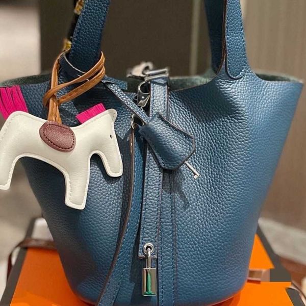 bags classic handbags fashion tote 2023 leather basket designer bag women he picotin locks handbag lychee grain cow purse totescvn j6yf
bags classic handbags fashion tote 2023 leather basket designer bag women he picotin locks handbag lychee grain cow purse totescvn j6yf