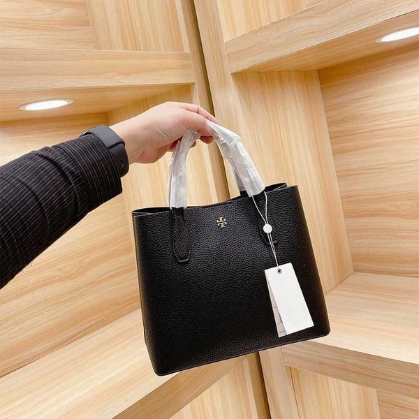 handbags t0ryburchs designer female 2022 leather shopping lychee grain cowhide single portable tote bucket shoulder crossbody bag
handbags t0ryburchs designer female 2022 leather shopping lychee grain cowhide single portable tote bucket shoulder crossbody bag