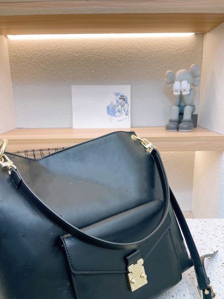 lvs bags for womens handbags designers luxury totes crossbody bag handbag multicolour fashion capacity versatile shoulder pursest 7a quality
lvs bags for womens handbags designers luxury totes crossbody bag handbag multicolour fashion capacity versatile shoulder pursest 7a quality