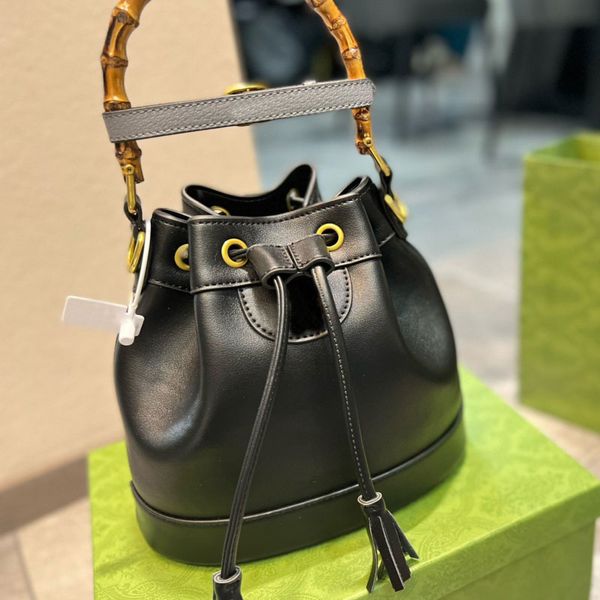 bamboo bucket bag canvas handbag purse drawstring crossbody bags fashion letters bottom nail interior zip pocket women small shoulder wallet
bamboo bucket bag canvas handbag purse drawstring crossbody bags fashion letters bottom nail interior zip pocket women small shoulder wallet