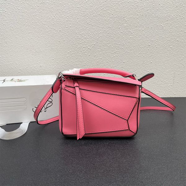 designer tote shoulder bag women mini calfskin phone lipstick purse crossbody bags fashion handbag wallet elegant light convenient to carry
designer tote shoulder bag women mini calfskin phone lipstick purse crossbody bags fashion handbag wallet elegant light convenient to carry