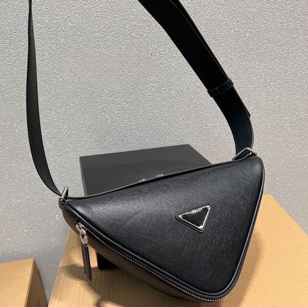 p luxury designer bag fashionbags handbags black handbag women crossbody men saffiano leather triangle 3 corner bag mini practical shoulder
p luxury designer bag fashionbags handbags black handbag women crossbody men saffiano leather triangle 3 corner bag mini practical shoulder