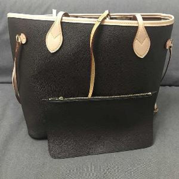 luxurys designers bags women shoulder bag messenger double v classic style fashion shoulder lady totes handbags purse wallet
luxurys designers bags women shoulder bag messenger double v classic style fashion shoulder lady totes handbags purse wallet