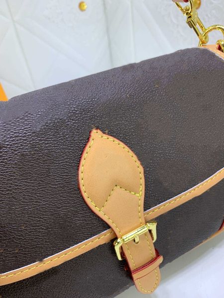 louisity designer luxury bag louiss handbags totes bags womens crossbody handbag loulou lvs shoulder pursest louiseity 1 viutonity 7a oer0
louisity designer luxury bag louiss handbags totes bags womens crossbody handbag loulou lvs shoulder pursest louiseity 1 viutonity 7a oer0