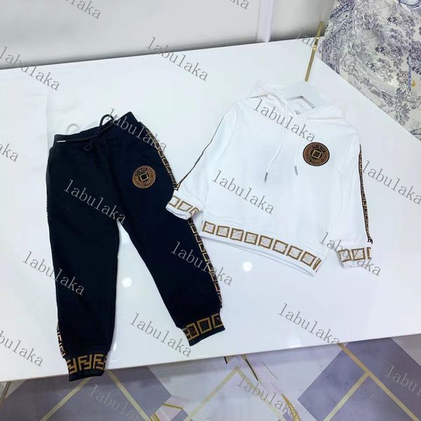 2023 0-15t children designer clothing sets baby boy girls a hoodie pants two-piece suit kids classic letters design clothing set white luxur
2023 0-15t children designer clothing sets baby boy girls a hoodie pants two-piece suit kids classic letters design clothing set white luxur