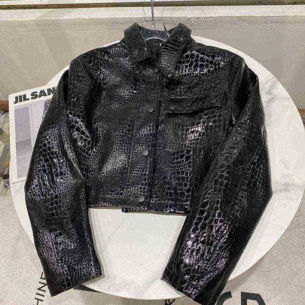 spring fall new short pu leather jacket long sleeve turn down collar faux crocodile skin single breasted buttons bomber jackets j220727, Black
spring fall new short pu leather jacket long sleeve turn down collar faux crocodile skin single breasted buttons bomber jackets j220727, Black