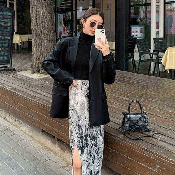 spring autumn korean pu leather jacket for women suit collar long sleeves casual blazers female fashion runaway streetwear 2022 j220727, Black
spring autumn korean pu leather jacket for women suit collar long sleeves casual blazers female fashion runaway streetwear 2022 j220727, Black