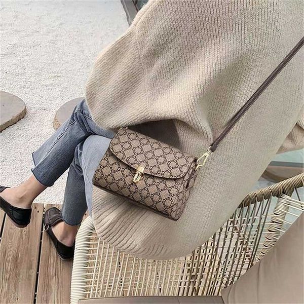 bags bag women's high sense 2022 new messenger bag versatile printed sling one shoulder small purse
bags bag women's high sense 2022 new messenger bag versatile printed sling one shoulder small purse