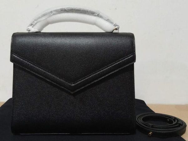 realfine bags 5a 578000 24.5cm cassandra handle medium handbag grain de poudre embossed leather shoulder handbag with dust bag
realfine bags 5a 578000 24.5cm cassandra handle medium handbag grain de poudre embossed leather shoulder handbag with dust bag