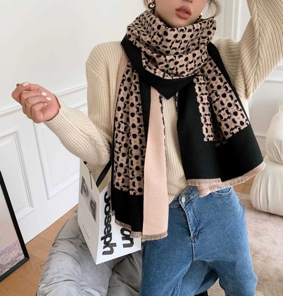 scarf 2022 style cashmere shawl female letter totem thickened warm keeping scarf doublesided jacquard scarf, Blue;gray
scarf 2022 style cashmere shawl female letter totem thickened warm keeping scarf doublesided jacquard scarf, Blue;gray