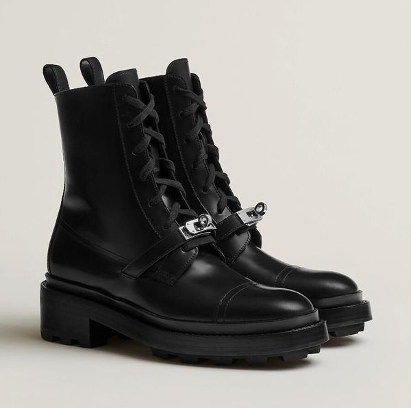 perfect winter funk women's ankle boots calfskin black and white kelly buckle chunky sole lady martin eu35-40 with box
perfect winter funk women's ankle boots calfskin black and white kelly buckle chunky sole lady martin eu35-40 with box
