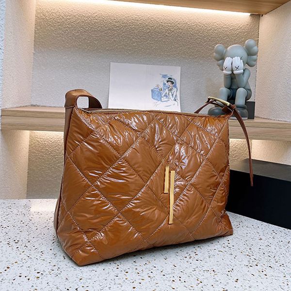 cotton fabric tote bag handbags winter fashion shoulder bags zipper closure metal hardware big letter adjustable strap diamond lattice
cotton fabric tote bag handbags winter fashion shoulder bags zipper closure metal hardware big letter adjustable strap diamond lattice