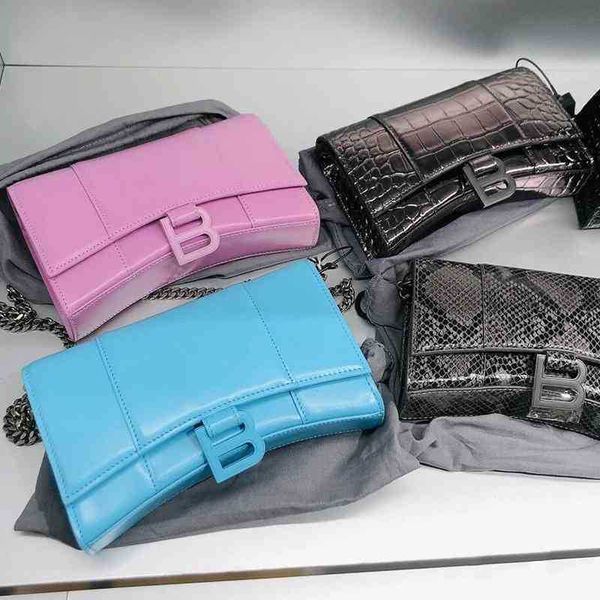 women's designer balenciga hourglass bag correct women handbag leather single shoulder diagonal fashion chain b-button crocodile
women's designer balenciga hourglass bag correct women handbag leather single shoulder diagonal fashion chain b-button crocodile