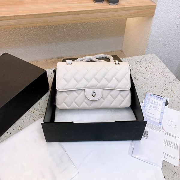 5a designer handbag luxury bag italy v brand shoulder bags women purse crossbody bags derma cosmetic tote messager wallet by 1978 w213 006
5a designer handbag luxury bag italy v brand shoulder bags women purse crossbody bags derma cosmetic tote messager wallet by 1978 w213 006