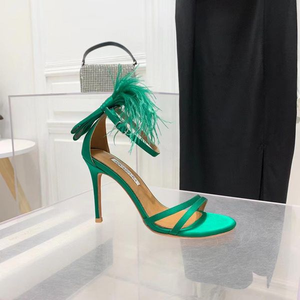 Women 'S Sandals Shoes High 10Cm Heels Summer New Luxury Fashion Versatile Goddess Banquet Wedding
Women 'S Sandals Shoes High 10Cm Heels Summer New Luxury Fashion Versatile Goddess Banquet Wedding
