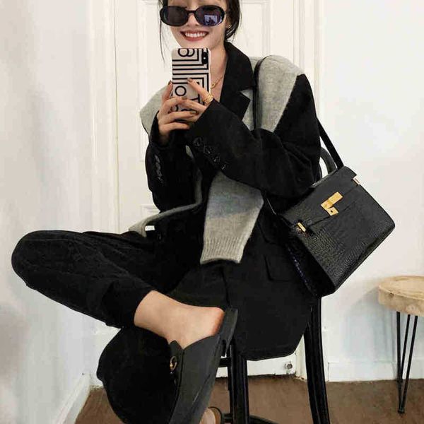 designer luxury women bag yysl handbags totes bags womens crossbody handbag loulou yslitys fashion capacity versatile shoulder pursest 5a8qk
designer luxury women bag yysl handbags totes bags womens crossbody handbag loulou yslitys fashion capacity versatile shoulder pursest 5a8qk