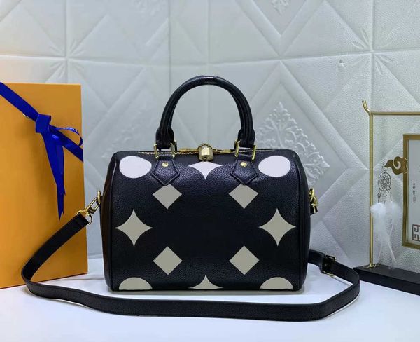 designers luxury bags for womens louiseity 1 viutonity handbags lvs crossbody shoulder the tote bag multicolour capacity versatile 7a wallet
designers luxury bags for womens louiseity 1 viutonity handbags lvs crossbody shoulder the tote bag multicolour capacity versatile 7a wallet