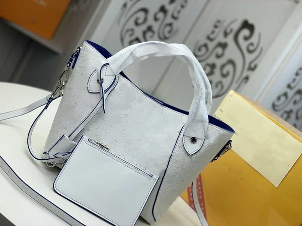 designers luxury bags for womens louiseity 1 viutonity handbags lvs crossbody shoulder the tote bag multicolour capacity versatile 7a wallet
designers luxury bags for womens louiseity 1 viutonity handbags lvs crossbody shoulder the tote bag multicolour capacity versatile 7a wallet