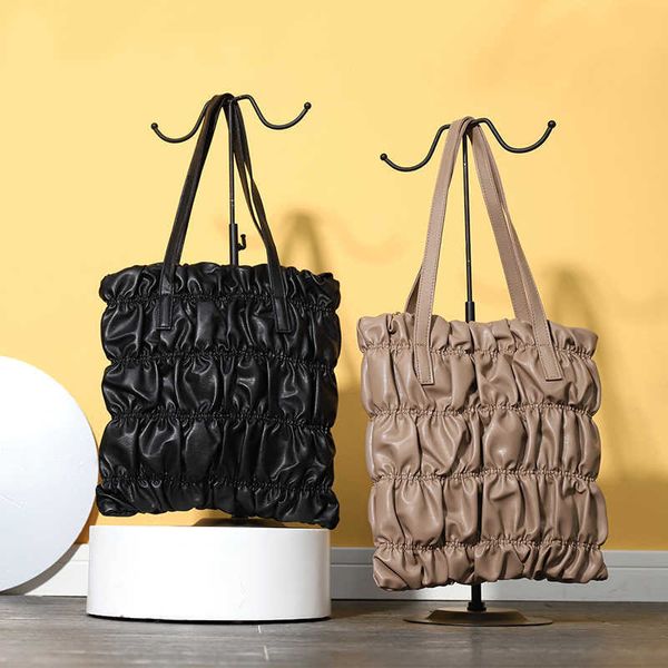shopping bags new women's bag fashion bags sheepskin pu niche design single shoulder underarm bag 220906
shopping bags new women's bag fashion bags sheepskin pu niche design single shoulder underarm bag 220906