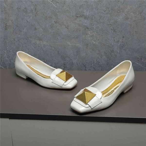 business heel letter valentinolies leather high fashion metal buckle dress wedding party shoes casual flat women shoes 02-017, Black
business heel letter valentinolies leather high fashion metal buckle dress wedding party shoes casual flat women shoes 02-017, Black