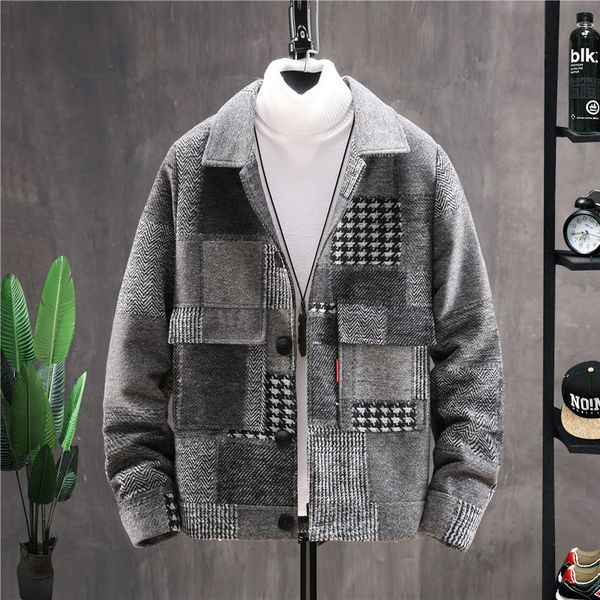men's jackets autumn and winter men's plaid stitching fashion woolen coat casual cardigan lapel large pocket jacket 221116, Black;brown
men's jackets autumn and winter men's plaid stitching fashion woolen coat casual cardigan lapel large pocket jacket 221116, Black;brown