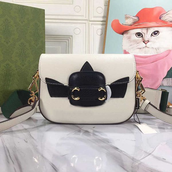 g bags luxury designer bags women onthego handbags bag luxuries designers totes trefoil print removable wide strap gold metal co-branded
g bags luxury designer bags women onthego handbags bag luxuries designers totes trefoil print removable wide strap gold metal co-branded