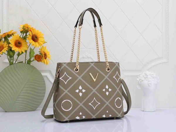 designers luxury bags for womens louiseity 1 viutonity handbags lvs crossbody shoulder the tote bag multicolour capacity versatile 7a wallet
designers luxury bags for womens louiseity 1 viutonity handbags lvs crossbody shoulder the tote bag multicolour capacity versatile 7a wallet