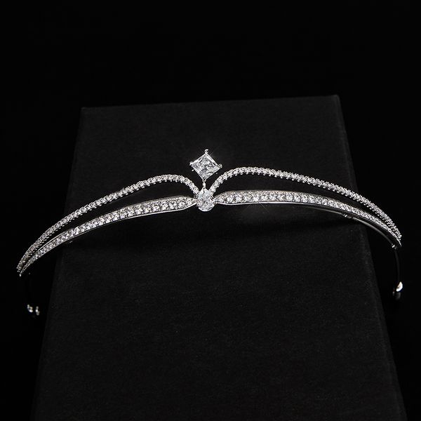 simple sparking wedding bridal tiaras and crowns fashion queen crystal headpiece for women hair accessories party gift, Slivery;golden
simple sparking wedding bridal tiaras and crowns fashion queen crystal headpiece for women hair accessories party gift, Slivery;golden