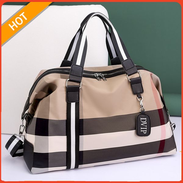 duffel bags women shoulder sports portable fitness travel women's short trip business single storage 221117
duffel bags women shoulder sports portable fitness travel women's short trip business single storage 221117