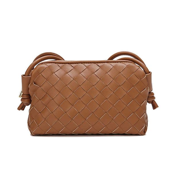 hbp spring and summer 2023 new woven leather bag female messenger bags small square bag versatile soft leather single shoulder baga
hbp spring and summer 2023 new woven leather bag female messenger bags small square bag versatile soft leather single shoulder baga