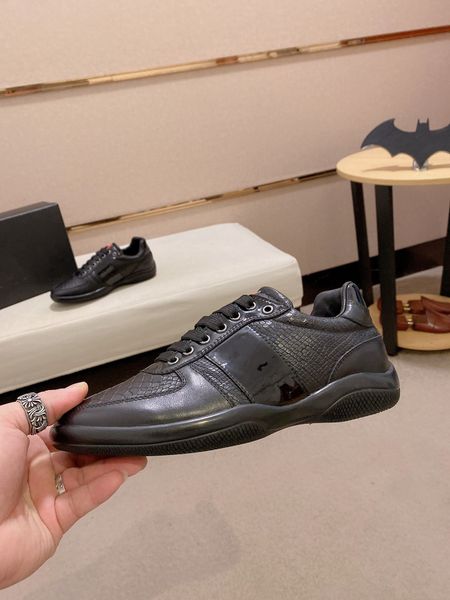 new season men sneakers shoes america cup breathable bike fabric runner sports linea rossa light flexible mesh leather skateboard casual wal, Black
new season men sneakers shoes america cup breathable bike fabric runner sports linea rossa light flexible mesh leather skateboard casual wal, Black