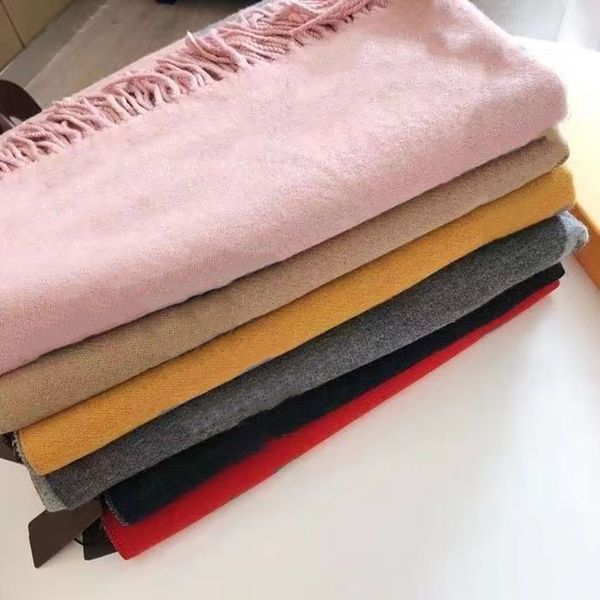 Scarf New scarf designers Echarpe 2022 Scarf Cashmere Thick Shawl Women Long Winter Wram Pashmina Wraps Hijab with Tassel Bufan
Scarf New scarf designers Echarpe 2022 Scarf Cashmere Thick Shawl Women Long Winter Wram Pashmina Wraps Hijab with Tassel Bufan